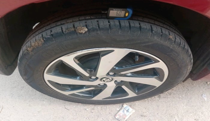 2024 Toyota Glanza G AMT, Petrol, Automatic, 17,622 km, tyre