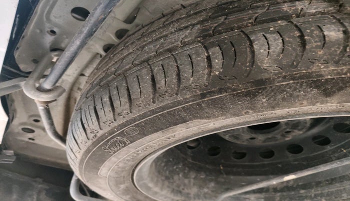 2023 Maruti XL6 ZETA MT, Petrol, Manual, 23,304 km, tyre