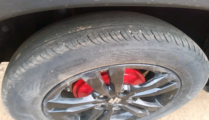 2018 Maruti Vitara Brezza ZDI, Diesel, Manual, 7,774 km, tyre