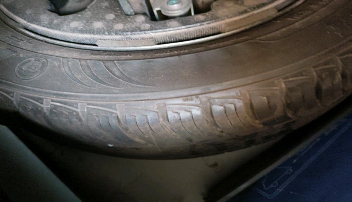 2017 Maruti Vitara Brezza LDI (O), Diesel, Manual, 1,32,858 km, tyre