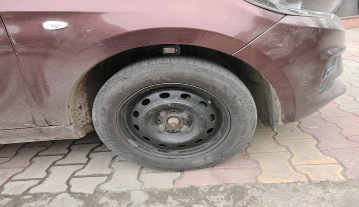 2021 Tata TIGOR XM PETROL, Petrol, Manual, 1,03,243 km, tyre