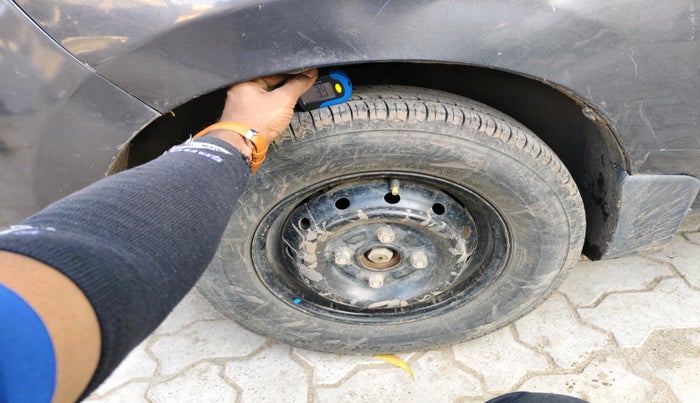 2019 Maruti Alto LXI CNG, Petrol, Manual, 1,33,310 km, tyre