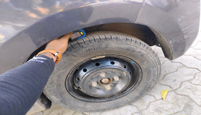 2019 Maruti Alto LXI CNG, Petrol, Manual, 1,33,310 km, tyre