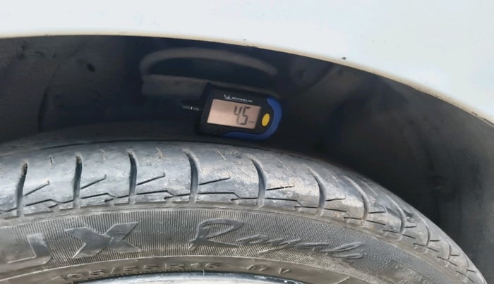 2018 Hyundai Elite i20 ASTA 1.2 (O), Petrol, Manual, 39,700 km, tyre