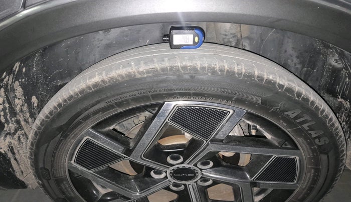 2022 BYD ATTO 3 SPECIAL EDITION, Electric, Automatic, 25,226 km, tyre