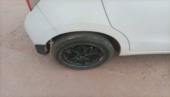 2015 Maruti Celerio VXI AMT, Petrol, Automatic, 92,982 km, tyre