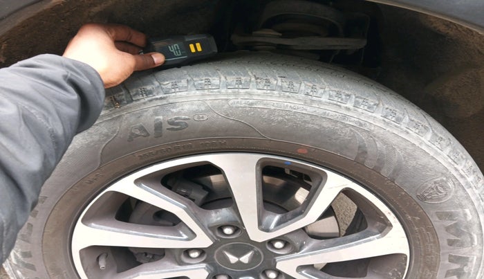 2022 Mahindra SCORPIO-N Z8 L PETROL AT 7 STR, Petrol, Automatic, 37,179 km, tyre