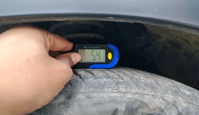 2017 Honda WR-V 1.5L I-DTEC VX MT, Diesel, Manual, 82,945 km, tyre