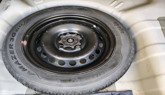 2015 Hyundai Xcent S 1.2, Petrol, Manual, 48,159 km, tyre