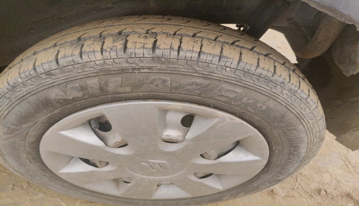 2018 Maruti Wagon R 1.0 LXI CNG, Petrol, Manual, 49,485 km, tyre