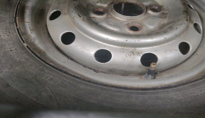 2018 Maruti Wagon R 1.0 LXI CNG, Petrol, Manual, 49,485 km, tyre