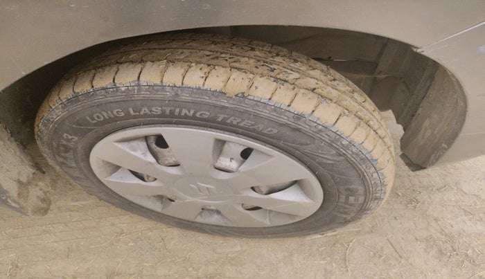 2018 Maruti Wagon R 1.0 LXI CNG, Petrol, Manual, 49,485 km, tyre