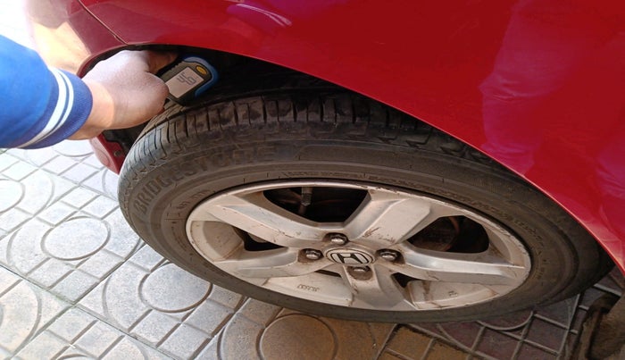 2011 Honda Jazz 1.2 L I-VTEC SELECT, Petrol, Manual, 32,570 km, tyre