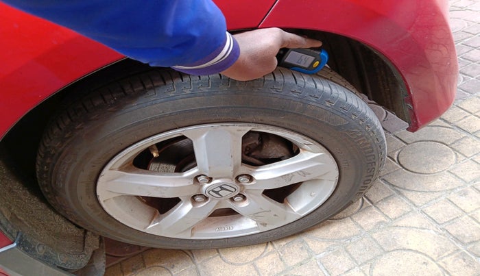 2011 Honda Jazz 1.2 L I-VTEC SELECT, Petrol, Manual, 32,570 km, tyre