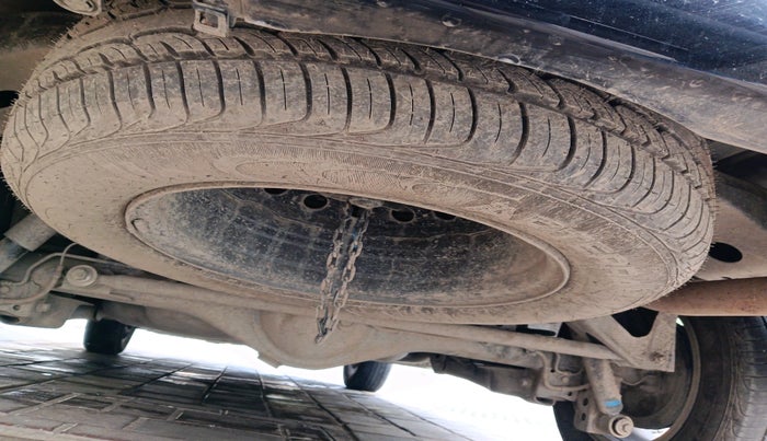 2024 Toyota Innova Crysta 2.4 VX 8STR, Diesel, Manual, 24,095 km, tyre