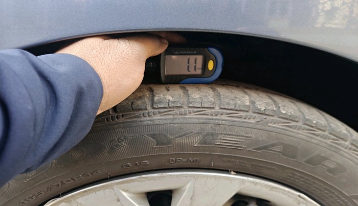 2015 Hyundai Grand i10 MAGNA 1.2 KAPPA VTVT, Petrol, Manual, 1,04,568 km, tyre