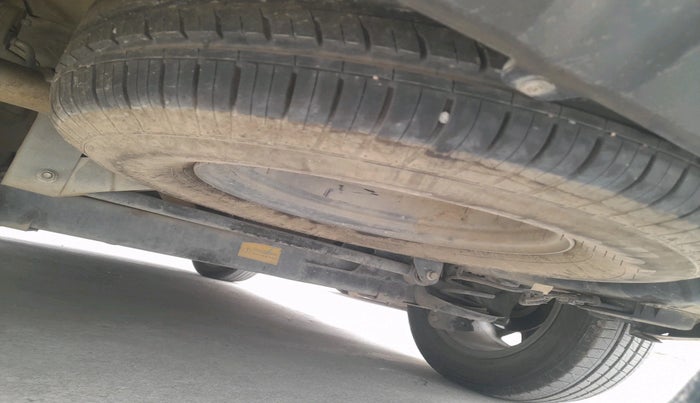 2021 Tata Safari XT PLUS, Diesel, Manual, 1,55,302 km, tyre