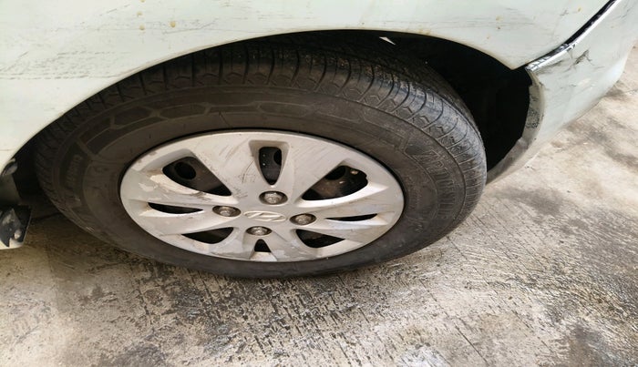 2013 Hyundai i10 MAGNA 1.2, Petrol, Manual, 56,149 km, tyre