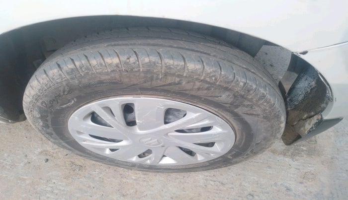 2017 Maruti Swift VDI, Diesel, Manual, 51,155 km, tyre