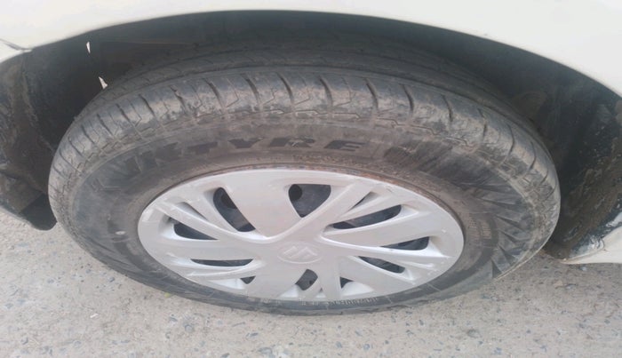 2017 Maruti Swift VDI, Diesel, Manual, 51,155 km, tyre