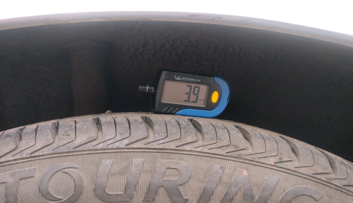 2015 Honda Mobilio 1.5L I-DTEC S, Diesel, Manual, 1,13,196 km, tyre