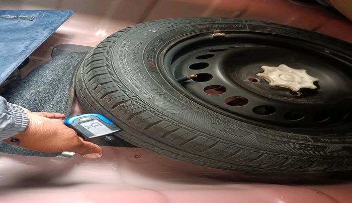 2015 Hyundai Xcent S (O) 1.2, Petrol, Manual, 35,956 km, tyre