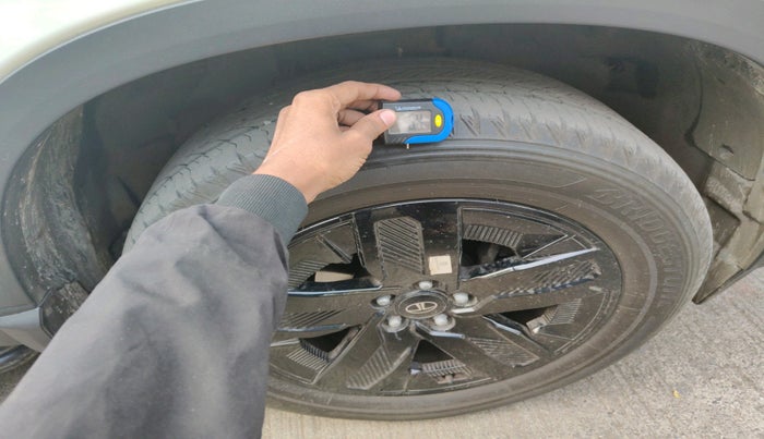 2024 Tata Harrier Fearless Plus AT, Diesel, Automatic, 11,768 km, tyre