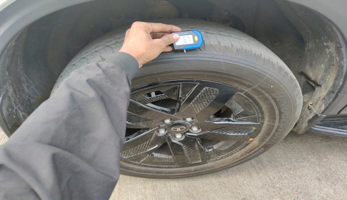 2024 Tata Harrier Fearless Plus AT, Diesel, Automatic, 11,768 km, tyre