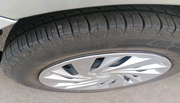 2018 Maruti Ertiga VXI SHVS, Petrol, Manual, 1,01,860 km, tyre