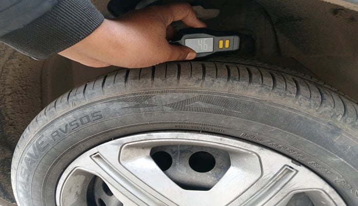 2018 Tata NEXON XM PETROL, Petrol, Manual, 70,418 km, tyre