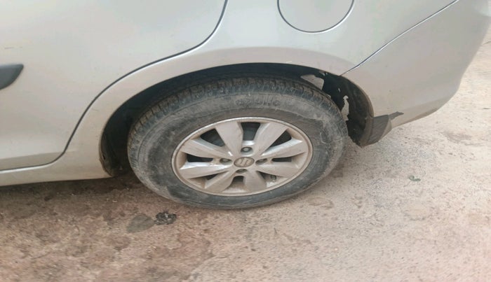 2015 Maruti Swift Dzire LDI, Diesel, Manual, 1,29,669 km, tyre