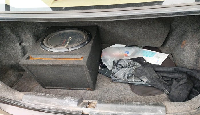 2015 Honda Amaze 1.2L I-VTEC S, Petrol, Manual, 51,842 km, tyre