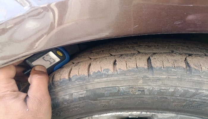 2016 Maruti Ciaz ZDI+ SHVS, Diesel, Manual, 2,09,994 km, tyre