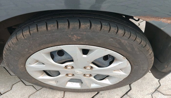 2016 Hyundai Grand i10 MAGNA 1.2 KAPPA VTVT, Petrol, Manual, 44,063 km, tyre