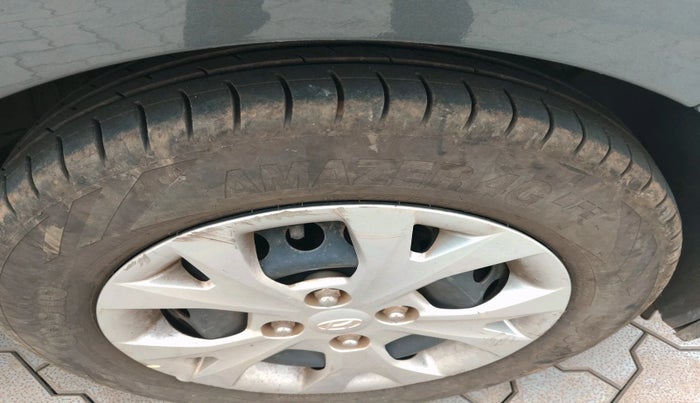 2016 Hyundai Grand i10 MAGNA 1.2 KAPPA VTVT, Petrol, Manual, 44,063 km, tyre