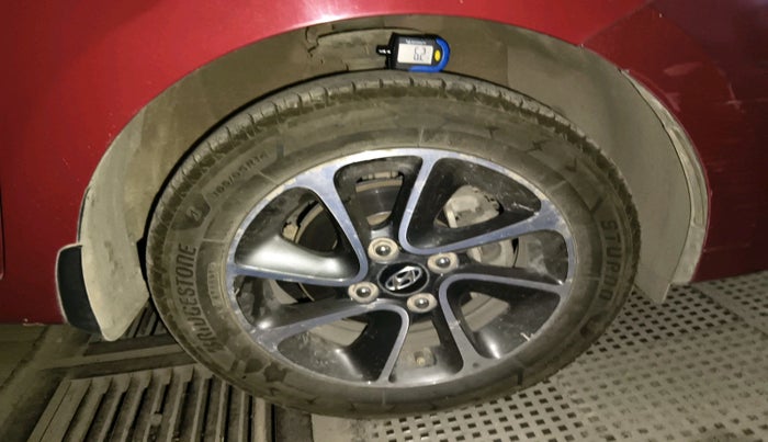 2018 Hyundai Grand i10 SPORTZ AT 1.2 KAPPA VTVT, Petrol, Automatic, 49,258 km, tyre