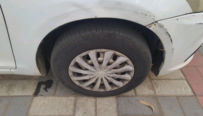 2018 Maruti Dzire LDI, Diesel, Manual, 2,85,130 km, tyre