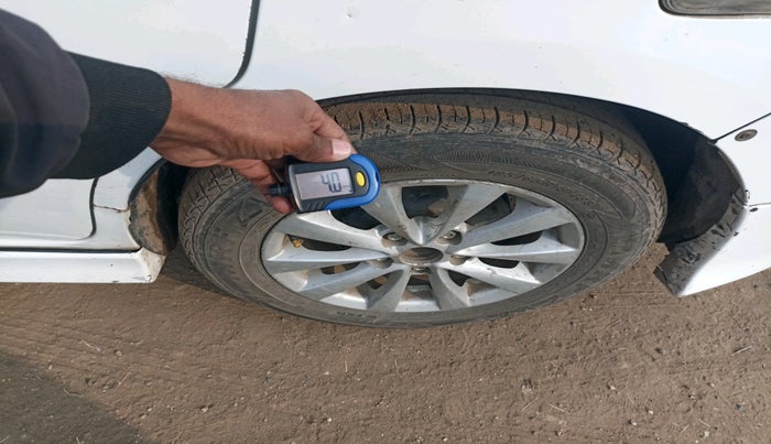 2013 Maruti Ertiga ZDI, Diesel, Manual, 1,92,204 km, tyre