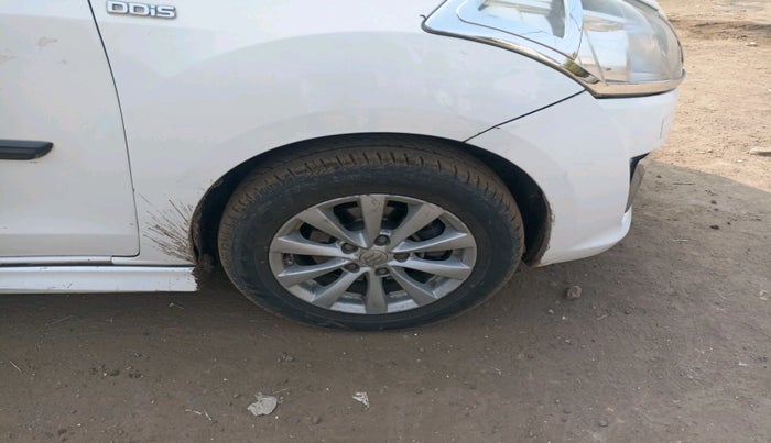 2013 Maruti Ertiga ZDI, Diesel, Manual, 1,92,204 km, tyre