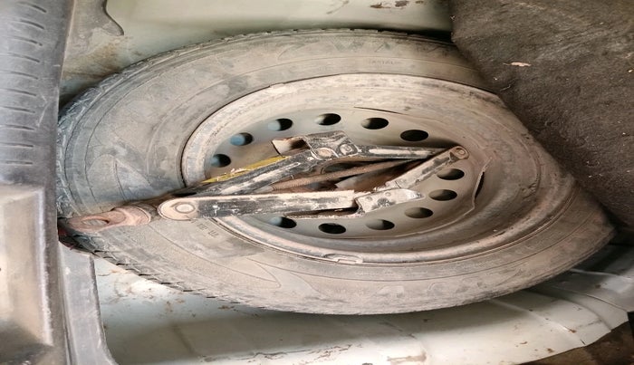 2012 Hyundai i20 MAGNA 1.4 CRDI, Diesel, Manual, 1,09,008 km, tyre