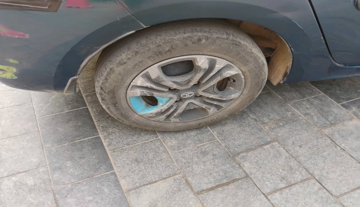 2023 Tata TIGOR EV XZ PLUS, Electric, Automatic, 43,862 km, tyre