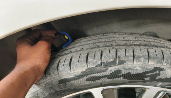 2022 Maruti Ciaz ALPHA 1.5 SHVS PETROL, Petrol, Manual, 54,388 km, tyre