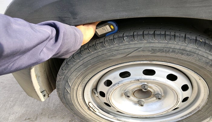 2018 Mahindra KUV 100 NXT K2 P 6 STR, Petrol, Manual, 1,45,636 km, tyre