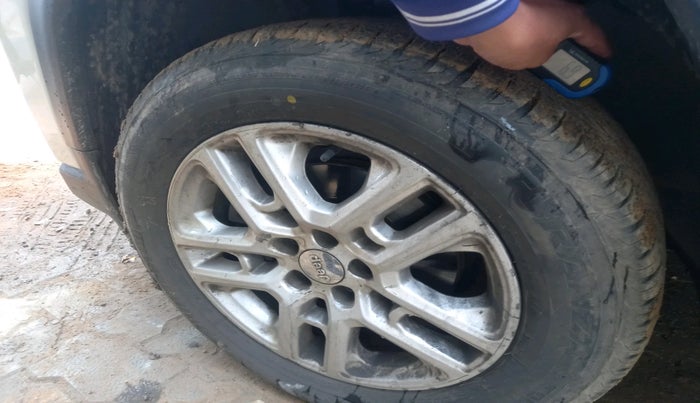 2018 Jeep Compass LIMITED 2.0 DIESEL 4X4, Diesel, Manual, 1,87,887 km, tyre