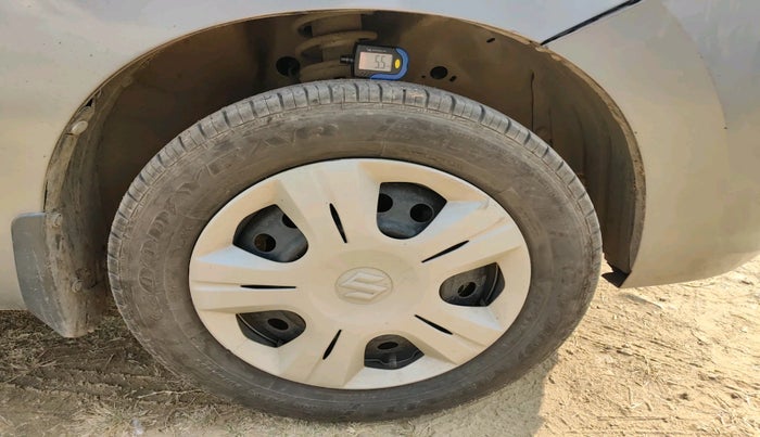 2016 Maruti Wagon R 1.0 VXI AMT, Petrol, Automatic, 34,637 km, tyre