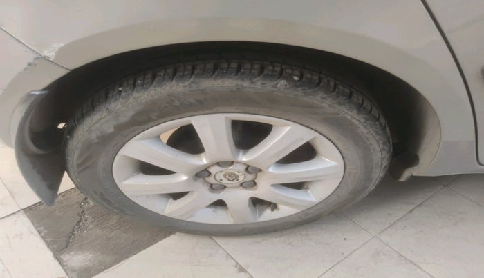 2012 Skoda Fabia ELEGANCE 1.2 TDI, Diesel, Manual, 43,990 km, tyre