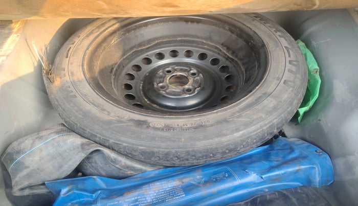 2016 Honda City 1.5L I-DTEC VX (O) MT, Diesel, Manual, 1,23,760 km, tyre