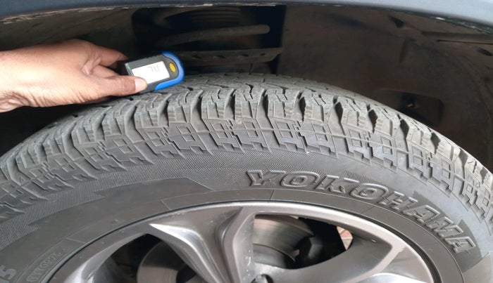 2021 Tata Harrier XZA 2.0L, Diesel, Automatic, 97,097 km, tyre