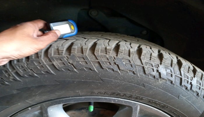 2021 Tata Harrier XZA 2.0L, Diesel, Automatic, 97,097 km, tyre