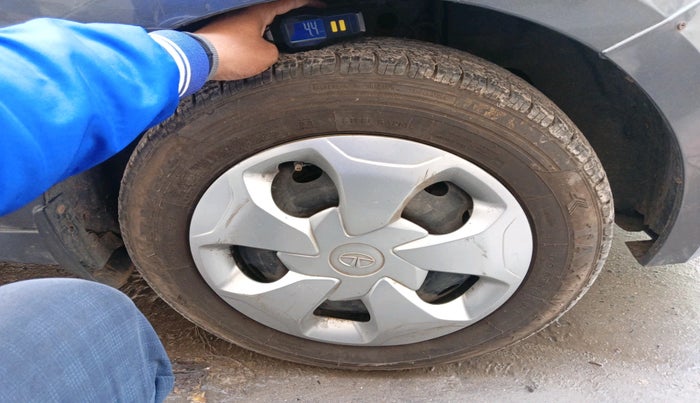 2022 Tata TIGOR XZ CNG, Petrol, Manual, 68,953 km, tyre